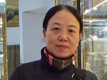 画家 梁丽