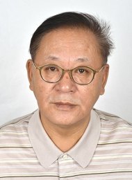 画家 王洪泽