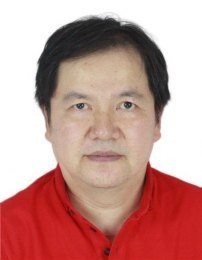 画家 王新福