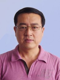 画家 郭冶