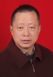 画家 郭朝明