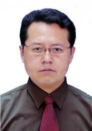 画家 陈健
