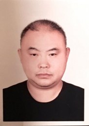 画家 袁伟