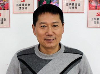 画家 钟读明