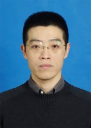 画家 李宁