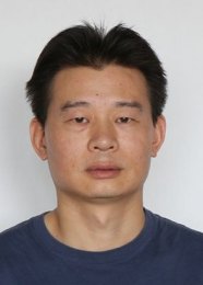 画家 钟江平