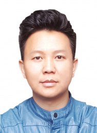 画家 罗辉