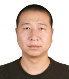 画家 赵玉强