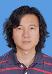 画家 张晓东