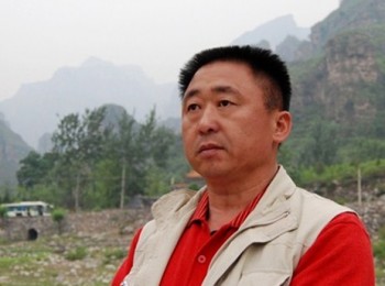 画家 张宪华