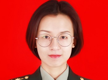 画家 张恺桐