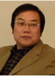 画家 王富瑞