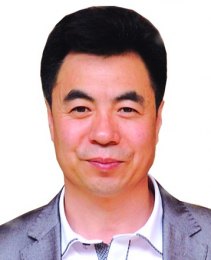 画家 李发鹤