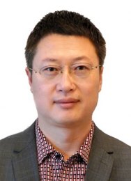画家 王梓晖