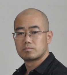 画家 朱立波