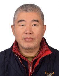 画家 杨俭朴