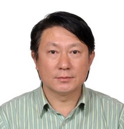 画家 主云龙