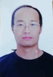 画家 张金辉