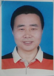 画家 周明富