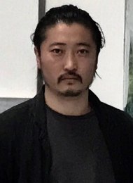 画家 青格乐图