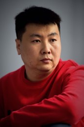画家 郭子健