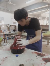 画家 林洛霆