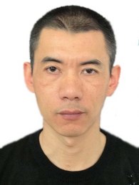 画家 王奋民