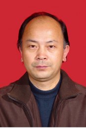 画家 张玉东