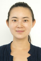 画家 樊琳琳