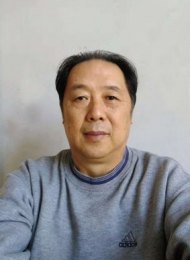画家 王思成
