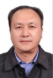 画家 张东青