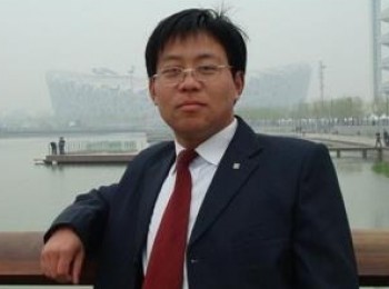 画家 朱先亮