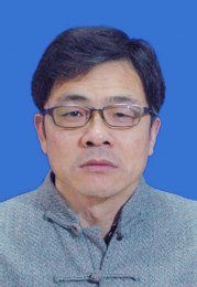 画家 杨进乐
