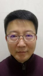 画家 洪万里