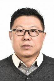画家 李洪忠