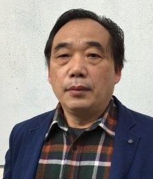 画家 束乾明