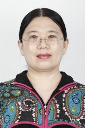 画家 胡金荣