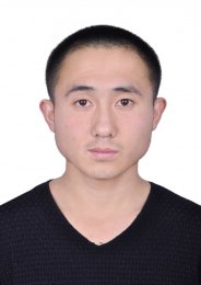 画家 李大鹏