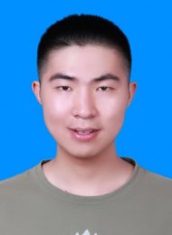 画家 王冠杰